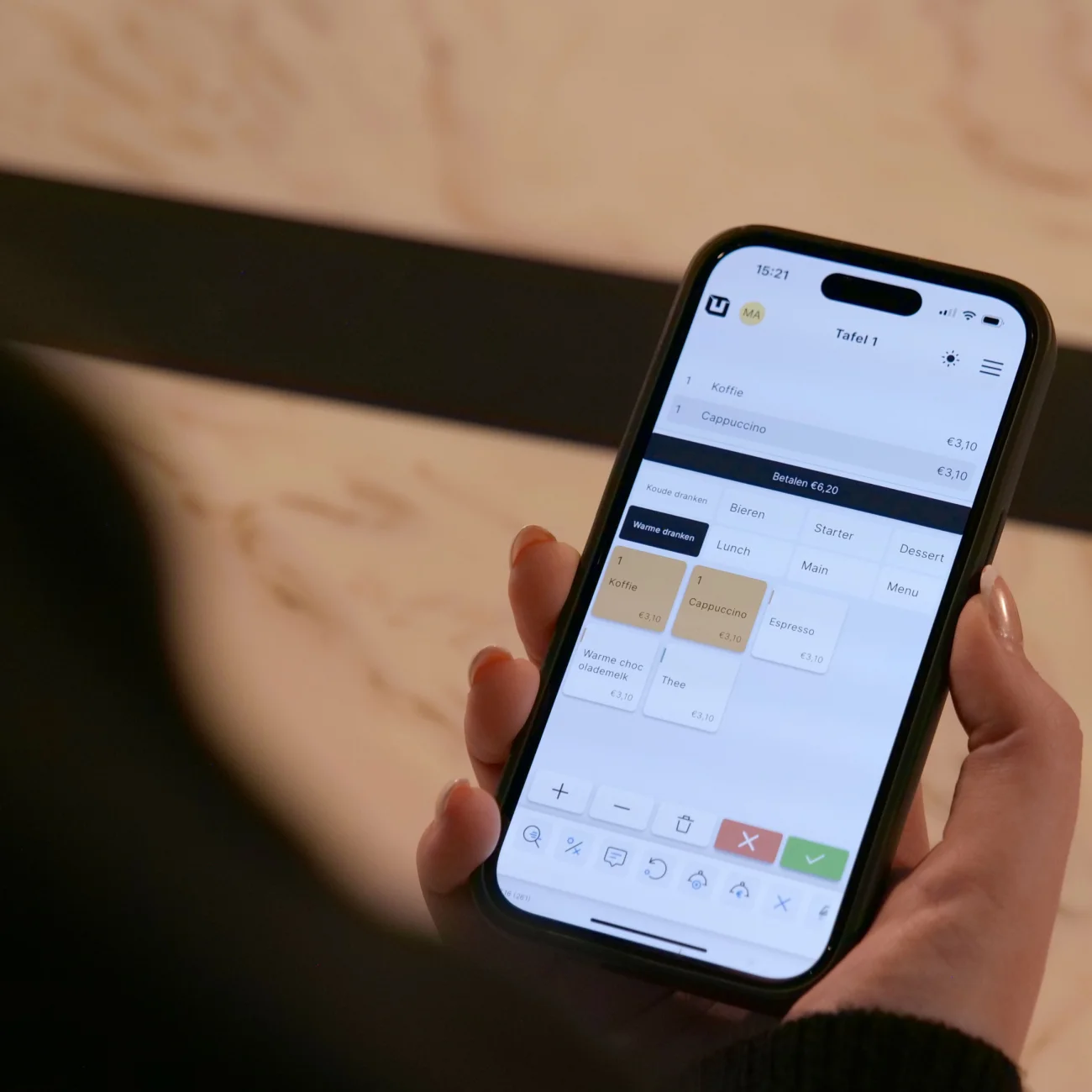 Eenvoudig en betaalbaar kassasysteem voor horeca & retail